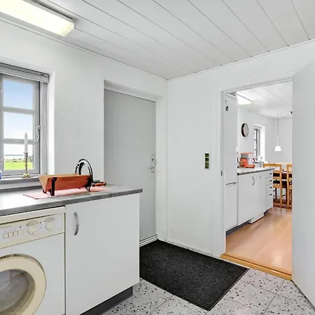 1 Bedroom Beautiful In 別荘 *