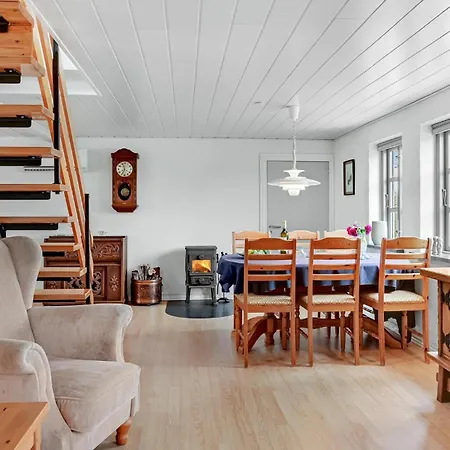 Ferienhaus Schönes Haus In Mit Meerblick *