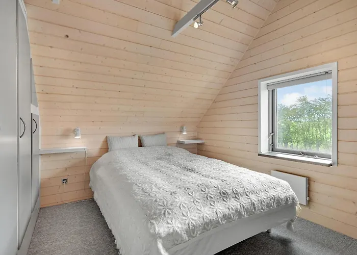 Dom wakacyjny 1 Bedroom Beautiful In