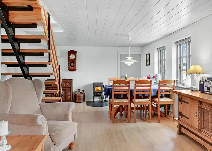 Dom wakacyjny 1 Bedroom Beautiful In *