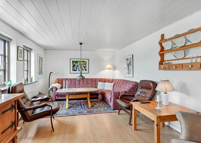 Dom wakacyjny 1 Bedroom Beautiful In *